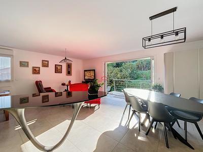 Maison - 155 m² - 4 pièces