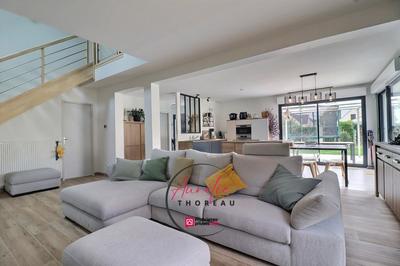 Maison - 129 m² - 6 pièces