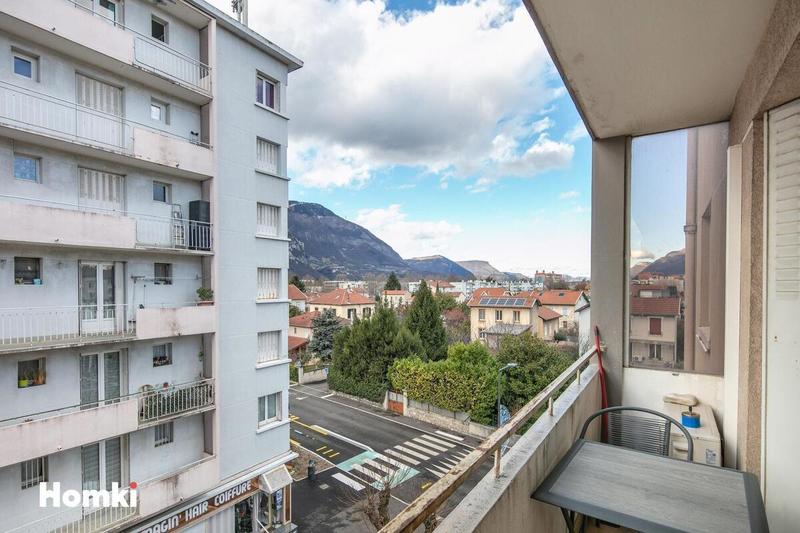 Appartement - 63 m² - 4 pièces