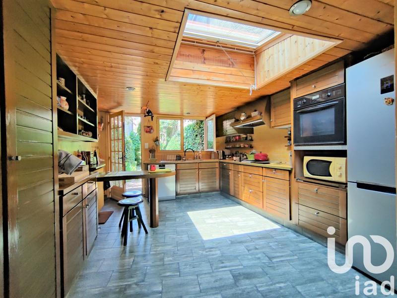 Maison - 186 m² - 8 pièces