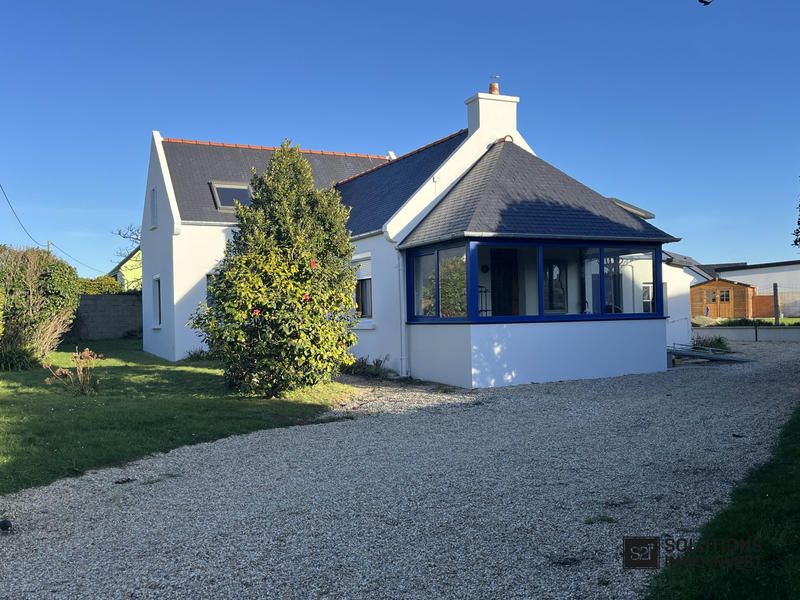 Maison traditionnelle - 92 m² - 5 pièces