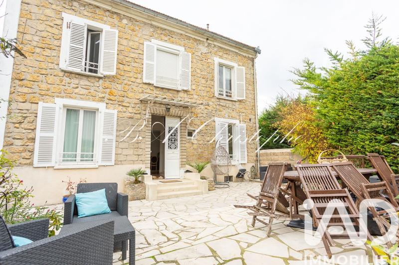 Maison - 150 m² - 7 pièces