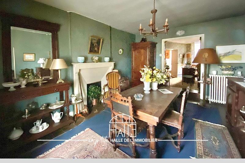 Maison - 182 m² - 8 pièces