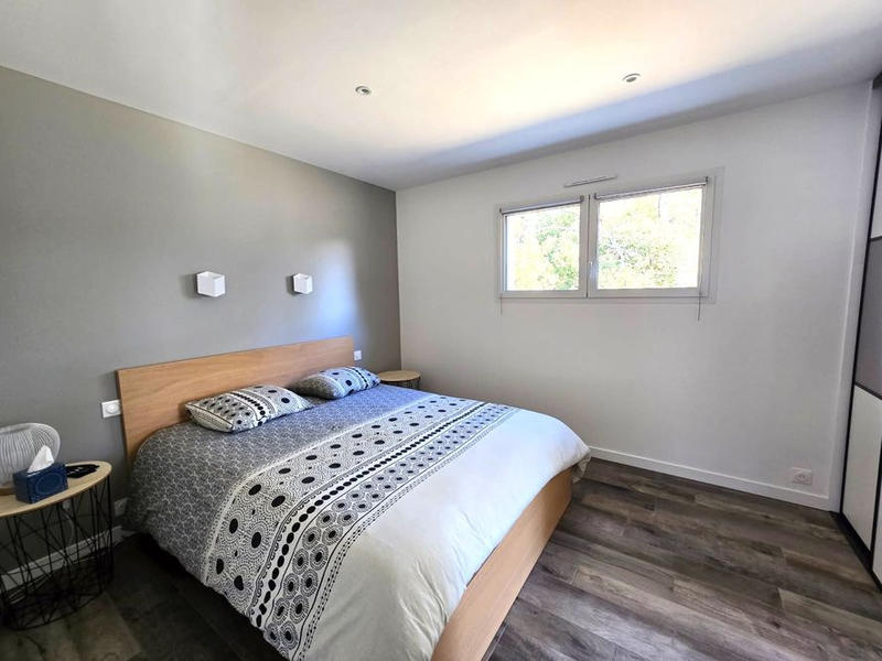 Villa - 345 m² - 8 pièces