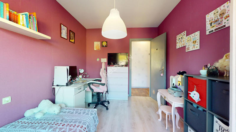 Maison - 101 m² - 6 pièces