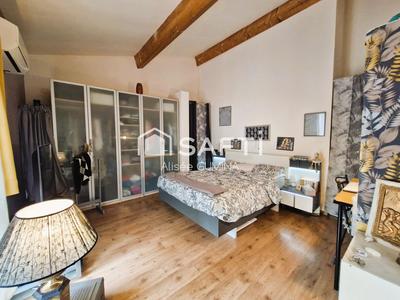 Maison - 153 m² - 4 pièces