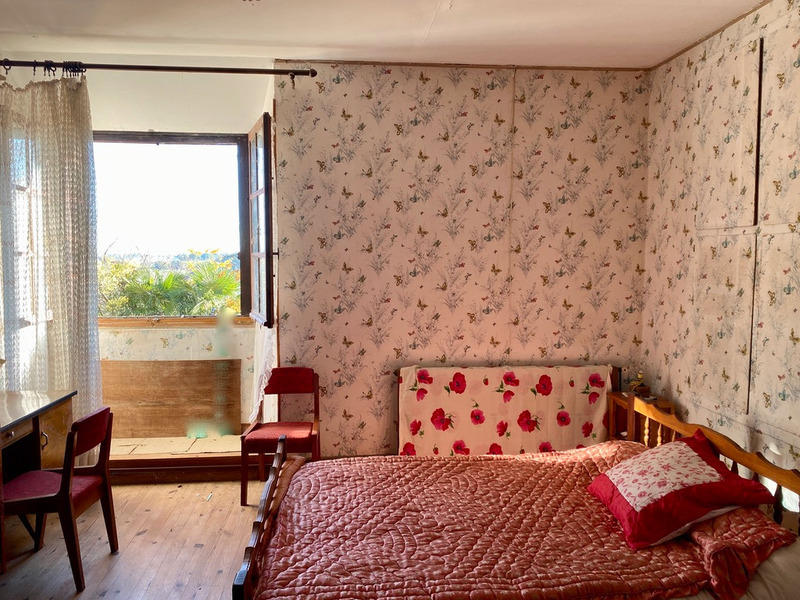 Maison - 200 m² - 7 pièces