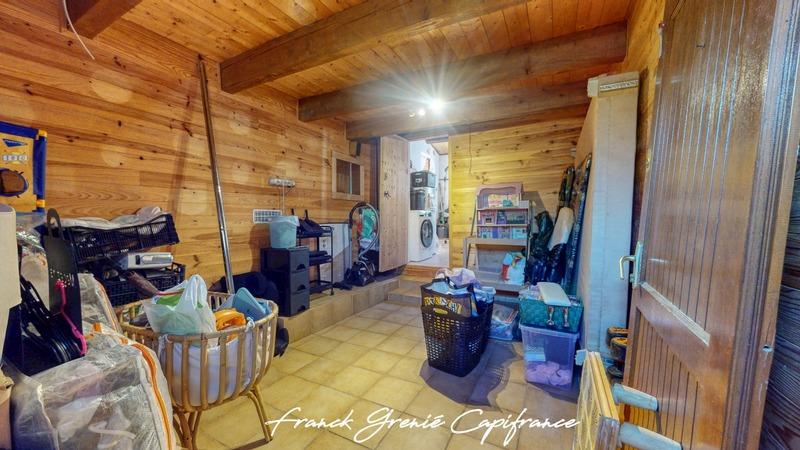 Maison - 97 m² - 5 pièces