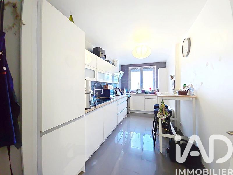 Appartement - 84 m² - 4 pièces