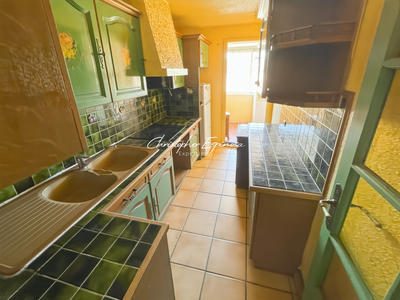 Appartement - 72 m² - 3 pièces