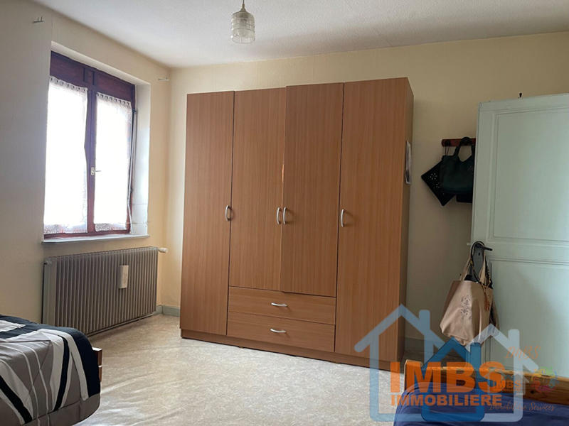 Maison - 99 m² - 5 pièces