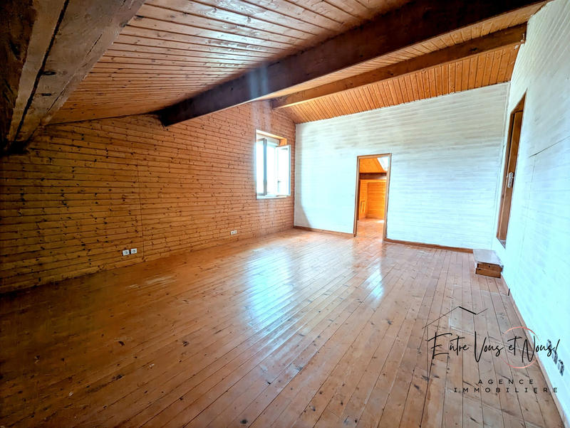 Maison ancienne - 245 m² - 9 pièces