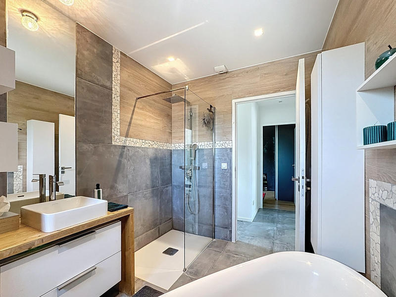 Maison - 107 m² - 5 pièces