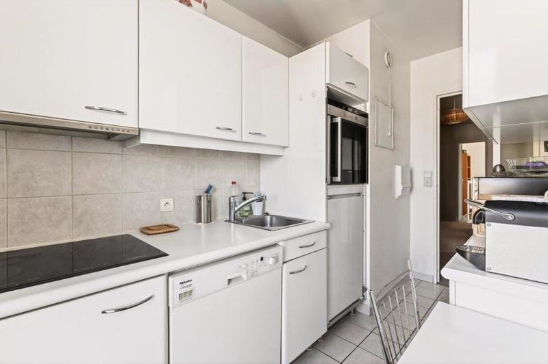 Appartement - 80 m² - 3 pièces