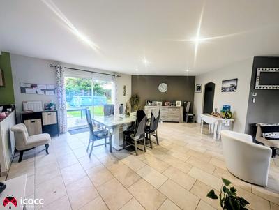 Maison - 109 m² - 6 pièces