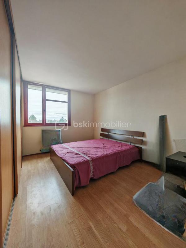 Appartement - 90 m² - 5 pièces