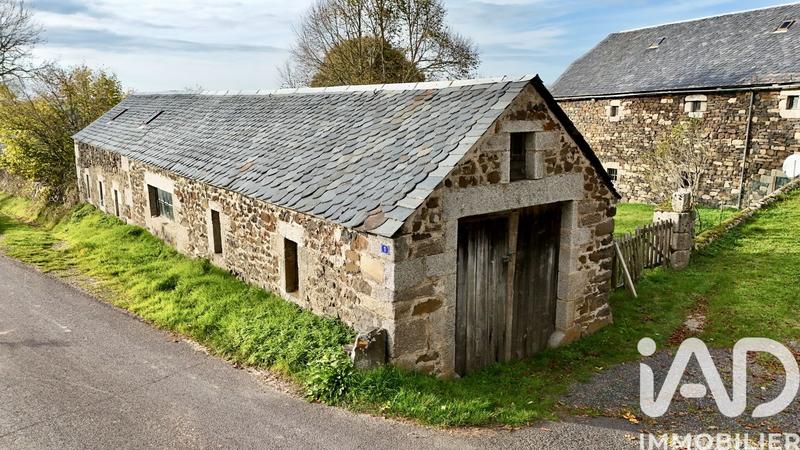 Maison - 270 m² - 11 pièces