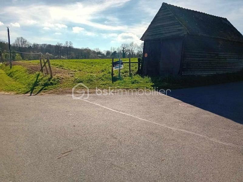 Terrain constructible - 11 825 m²