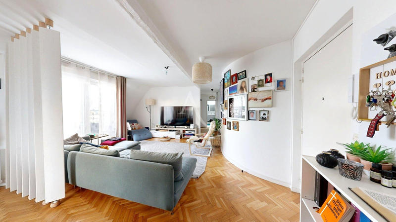 Appartement - 115 m² - 5 pièces