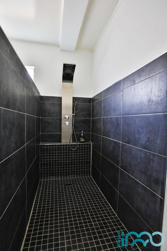 Appartement - 111 m² - 4 pièces