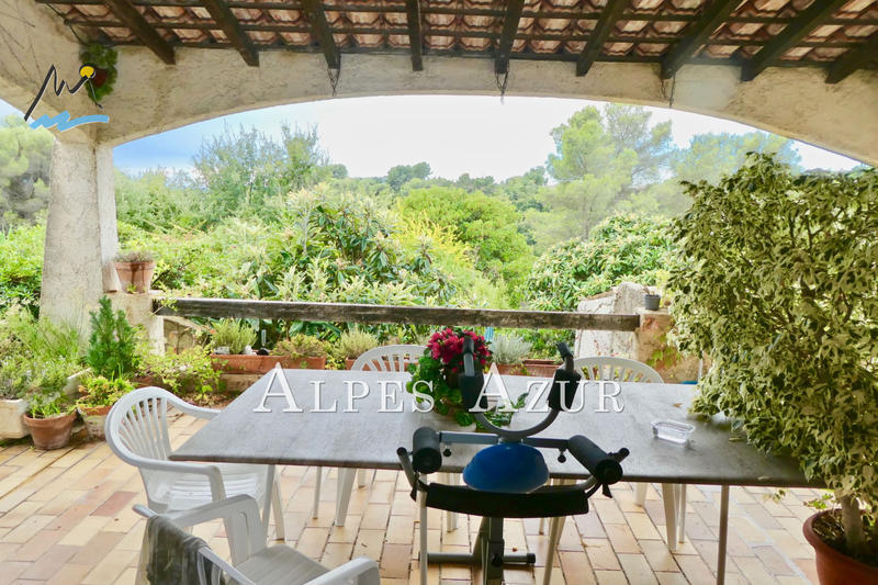 Villa - 179 m² - 5 pièces