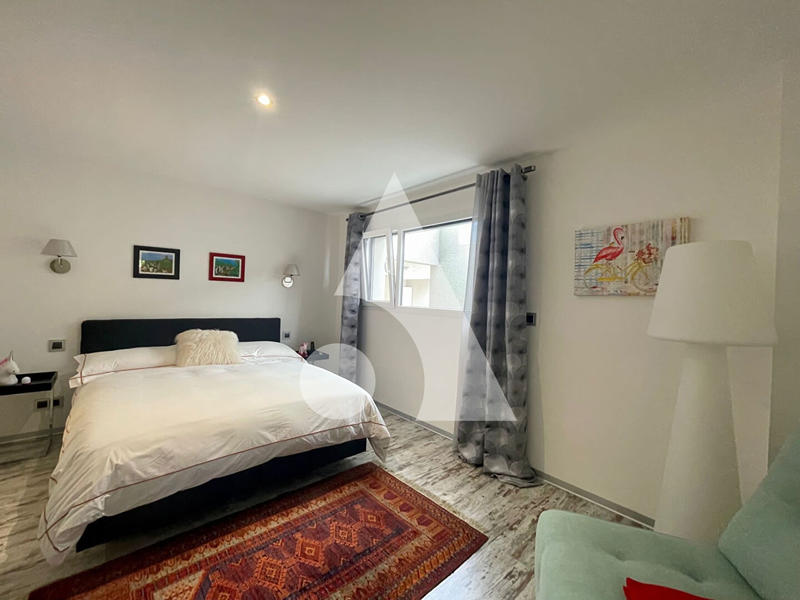 Maison - 188 m² - 5 pièces