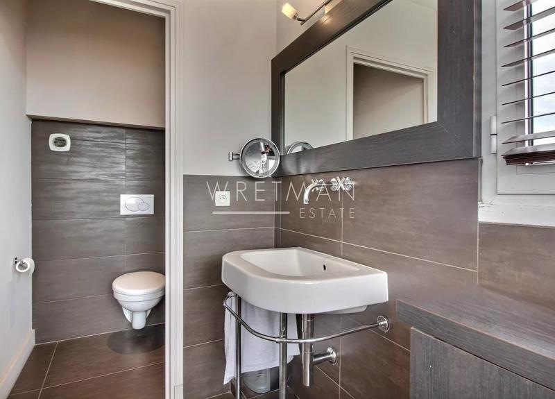 Appartement - 98 m² - 4 pièces