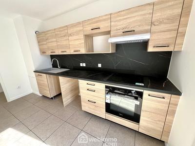 Appartement - 85 m² - 4 pièces