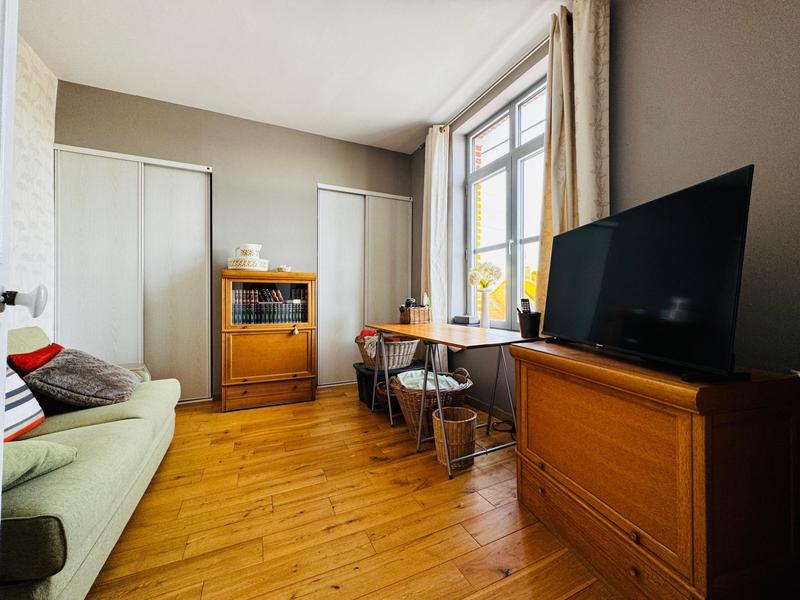 Maison - 166 m² - 8 pièces