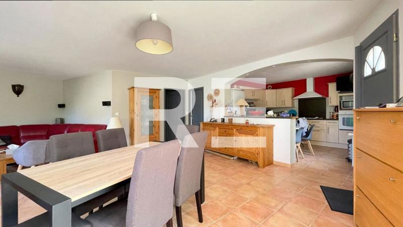 Maison - 118 m² - 5 pièces