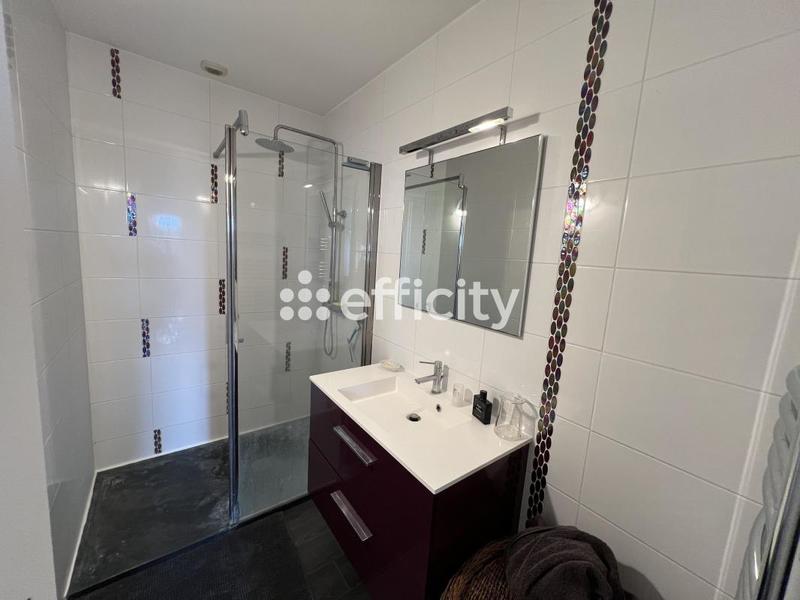 Appartement - 108 m² - 5 pièces