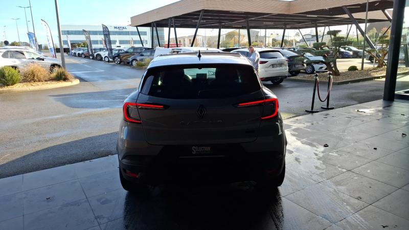 Renault Captur II evolution E-Tech full hybrid 145