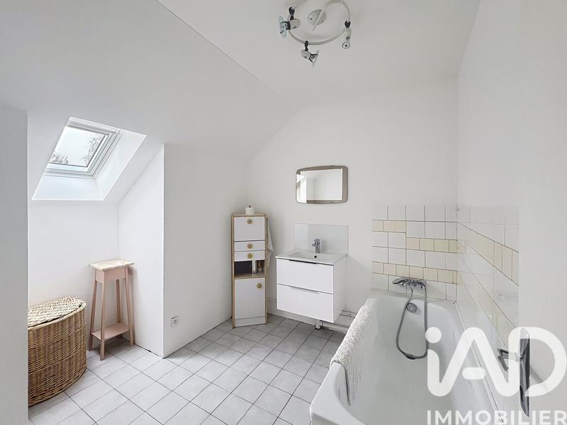 Maison - 94 m² - 4 pièces