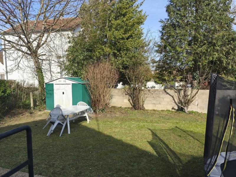 Maison - 85 m² - 4 pièces