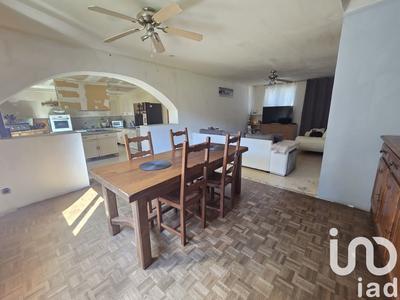 Maison - 104 m² - 6 pièces