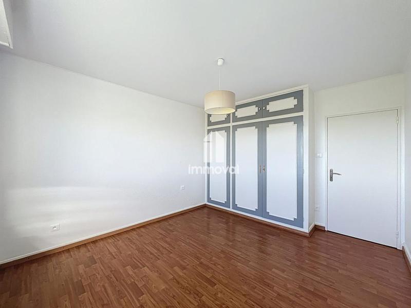 Appartement - 92 m² - 4 pièces