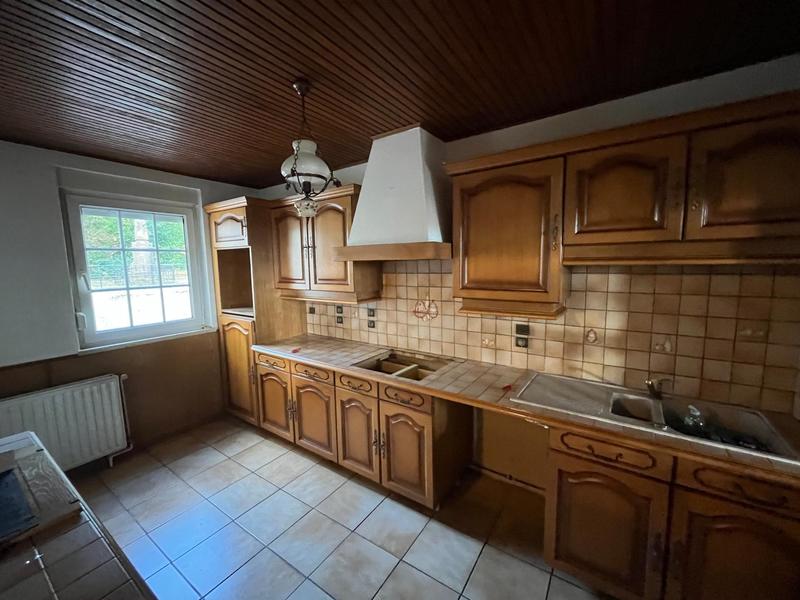 Maison - 212 m² - 8 pièces