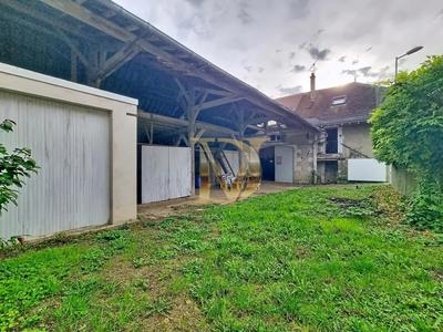 Maison de bourg - 116 m² - 5 pièces