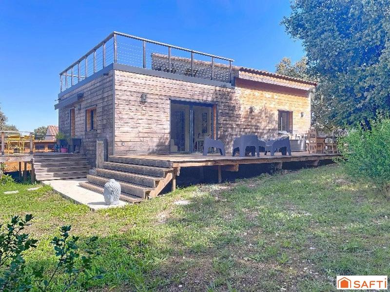 Maison - 115 m² - 4 pièces