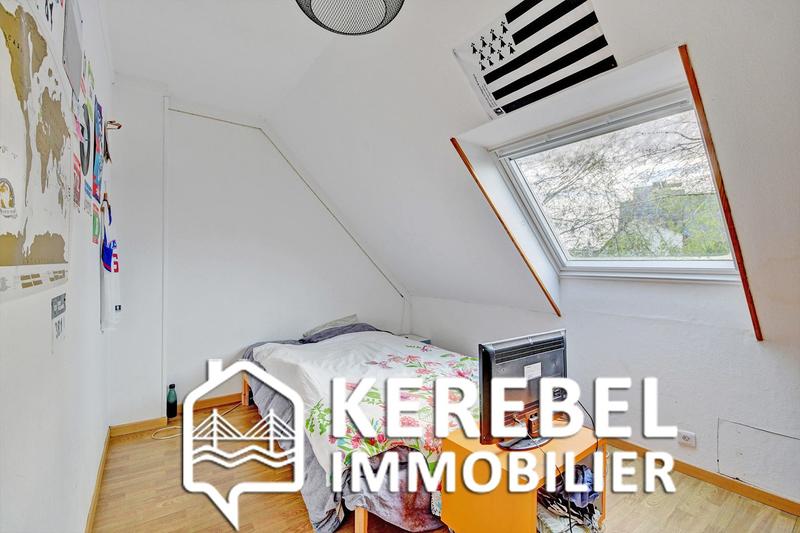 Maison - 140 m² - 6 pièces