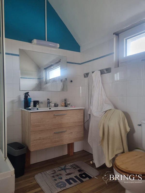 Maison traditionnelle - 78 m² - 5 pièces