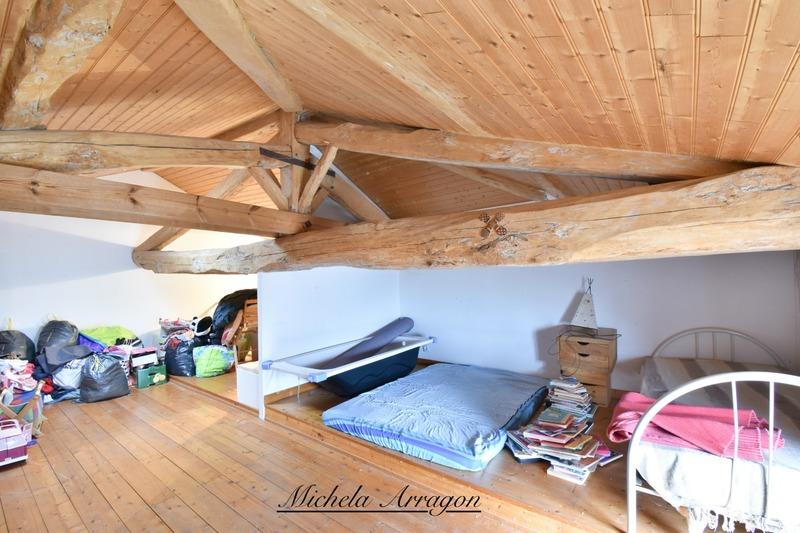 Maison en pierre - 138 m² - 6 pièces