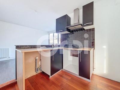 Appartement - 65 m² - 4 pièces