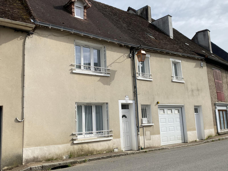 Maison - 176 m² - 8 pièces