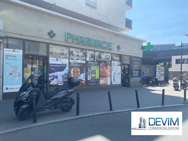 Local commercial - 236 m²