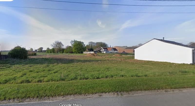 Terrain constructible - 1 341 m²