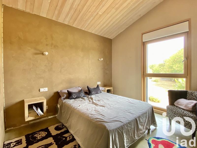 Maison - 244 m² - 9 pièces