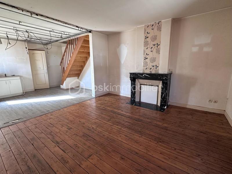 Immeuble - 210 m² - 8 pièces