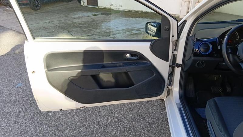 Volkswagen Up! 1.0 60 Asg5 Série Cup