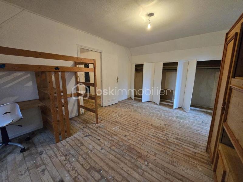 Pavillon - 261 m² - 10 pièces